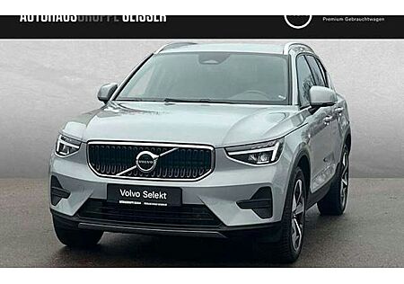 Volvo XC 40 B3 Core DCT 5 Türen