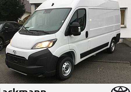 Toyota Proace City Verso L2H2 2.2 D 140 Work 35 4 Türen