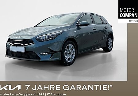 Kia Cee'd 1.5 T-GDI DCT Vision 5 Türen