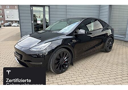 Tesla Model Y Performance Dual Motor AWD 5 Türen