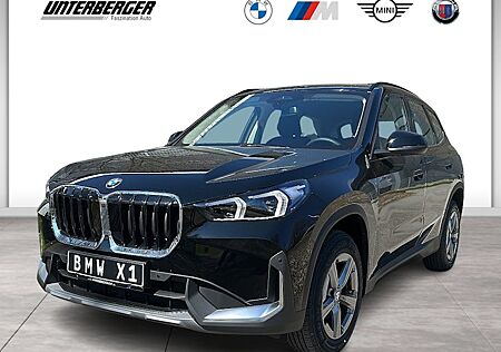 BMW X1 sDrive18i Steptronic 5 Türen