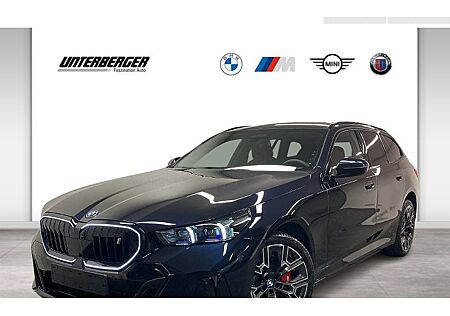 BMW i5 xDrive40 Touring 5 Türen