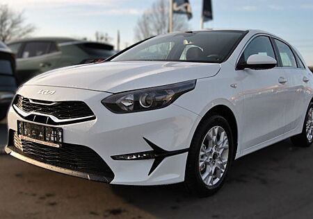 Kia Cee'd 1.0 T-GDI 100 Vision 5 Türen