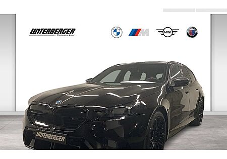 BMW M5 Plug-In Hybrid Touring xDrive A 5 Türen