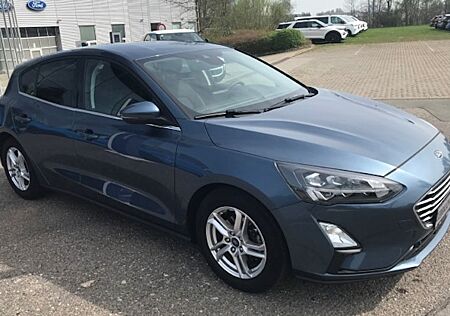 Ford Focus 1,0 EcoBoost 92kW Cool & Connect 5 Türen