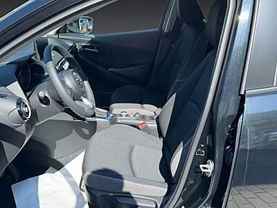 Mazda 2 SKYACTIV-G 90 Center-Line SA Drive 5 Türen