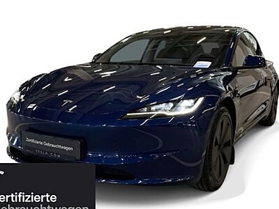 Tesla Model 3 Hinterradantrieb RWD 4 Türen