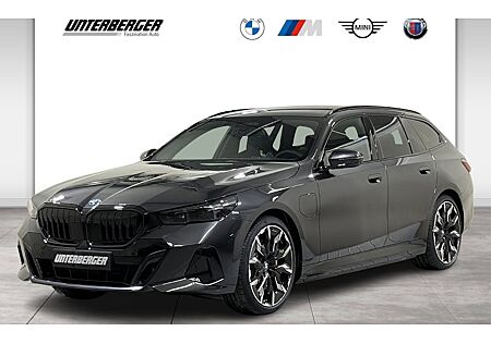 BMW 5er 550e xDrive Touring A 5 Türen