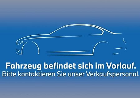 BMW 3er 330i M Sport Automatic 4 Türen