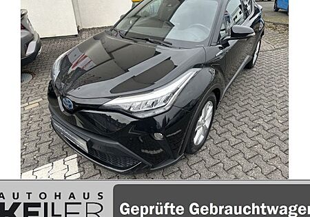 Toyota C-HR 2.0-l-VVTi Hybrid Team Deutschland 5 Türen