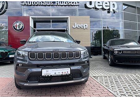 Jeep Compass 1.5l GSE T4 48V e-Hybrid Upland DCT 5 Türen