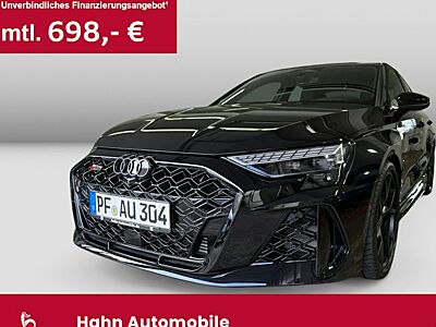 Audi RS3 2.5 TFSI S tronic quattro 4 Türen