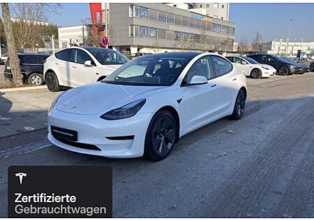 Tesla Model 3 Standard 4 Türen