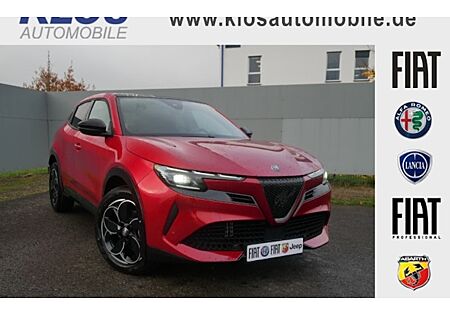 Alfa Romeo Junior ibrida Ibrida Q4 1.2 MHEV VGT Q4 e-DCT6 5 Türen