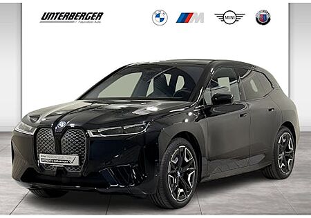 BMW iX xDrive40 5 Türen