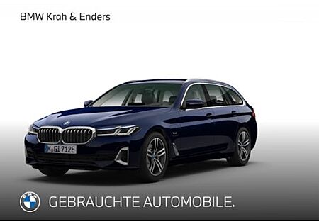 BMW 5er 530e xDrive Touring A 5 Türen