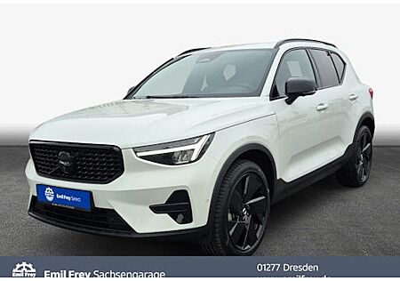 Volvo XC 40 B4 Plus Black Edition DCT 5 Türen