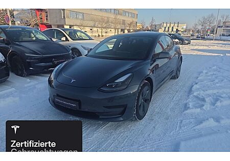 Tesla Model 3 Standard 4 Türen