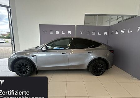 Tesla Model Y Long Range RWD 5 Türen