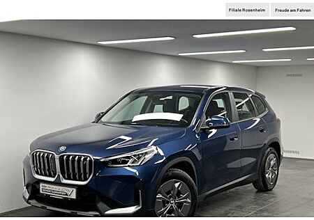 BMW iX1 xDrive30 5 Türen
