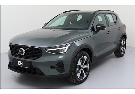 Volvo XC 40 B3 Plus Dark DCT 5 Türen