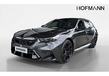 BMW M5 Plug-In Hybrid Touring xDrive A 5 Türen