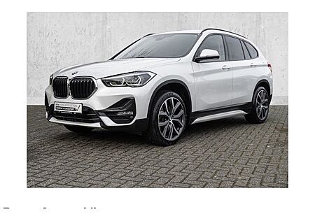 BMW X1 xDrive20d Sport Line Steptronic 5 Türen