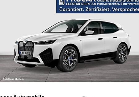 BMW iX M60 5 Türen