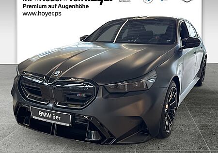 BMW M5 Plug-In Hybrid xDrive A 4 Türen