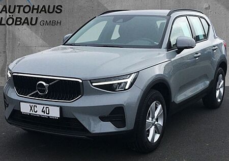 Volvo XC 40 T2 Essential Auto 5 Türen