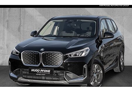 BMW iX1 xDrive30 5 Türen