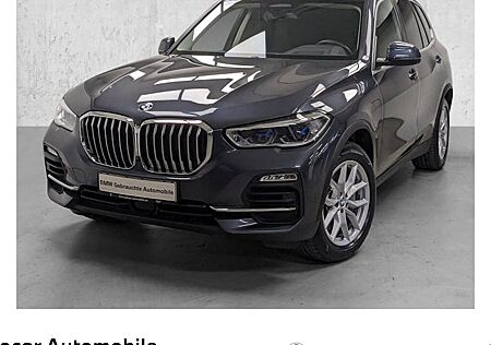 BMW X5 xDrive50e 5 Türen