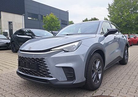 Lexus LBX 1.5 FWD 5 Türen