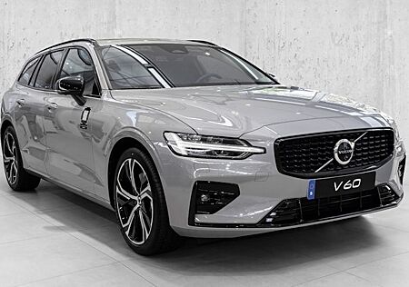 Volvo V60 B4 DCT Ultra Dark 5 Türen