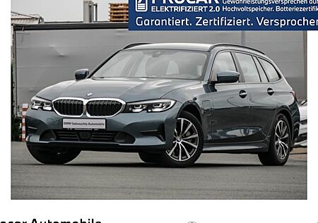 BMW 3er 330e Touring Advantage Automatic 5 Türen
