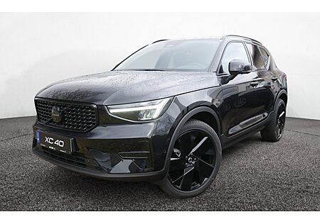 Volvo XC 40 B3 Plus Black Edition DCT 5 Türen
