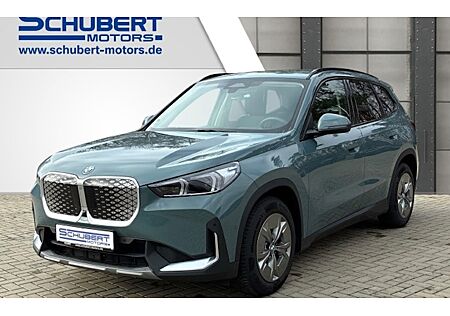 BMW iX1 eDrive20 5 Türen