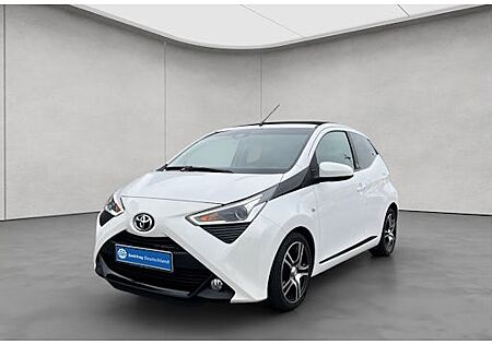 Toyota Aygo 1,0-l-VVT-i Team Deutschland 5 Türen