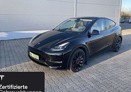 Tesla Model Y Performance Dual Motor AWD 5 Türen