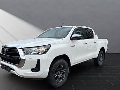 Toyota Hilux 4x4 Double Cab 2.4 D-4D Comfort 4 Türen