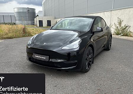 Tesla Model Y Performance Dual Motor AWD 5 Türen