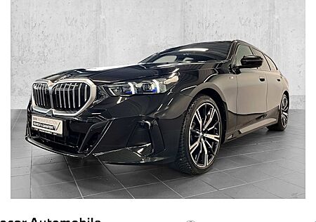 BMW 5er 520d xDrive Touring A 5 Türen