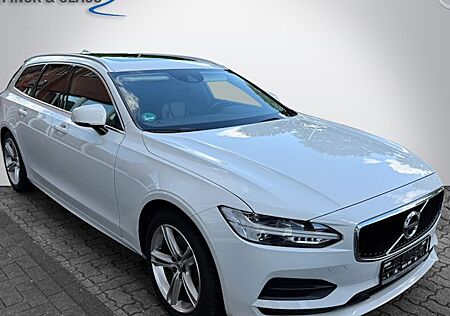 Volvo V90 B4 Momentum Geartronic 5 Türen
