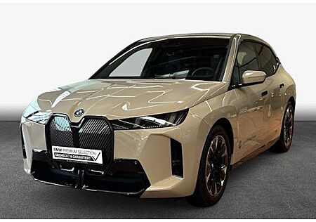 BMW iX xDrive45 5 Türen