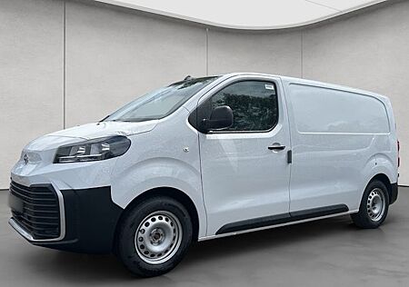 Toyota Pro Ace 1,5-l-D-4D 88kW L1 Meister 4 Türen