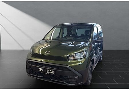 Toyota Proace City Verso 1,2-l-Turbo 81kW L1 Pure 4 Türen