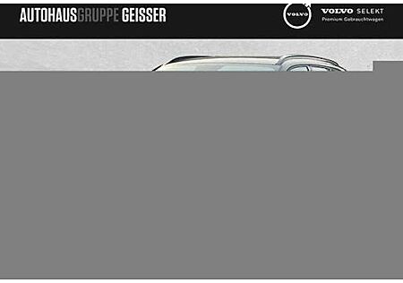 Volvo XC 40 B3 Plus Black Edition DCT 5 Türen