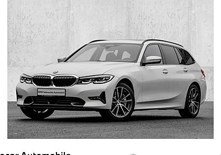 BMW 3er 330d Touring Sport Line Automatic 5 Türen