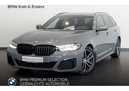 BMW 5er 520d xDrive Touring A 5 Türen