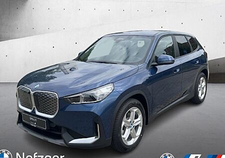 BMW iX1 xDrive30 5 Türen
